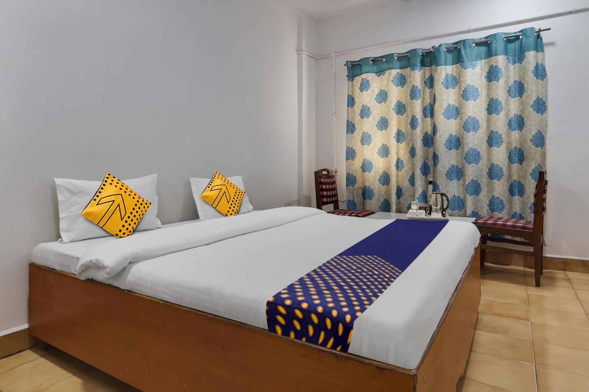 Spot On Apsara Hotel Haïdarabad Extérieur photo